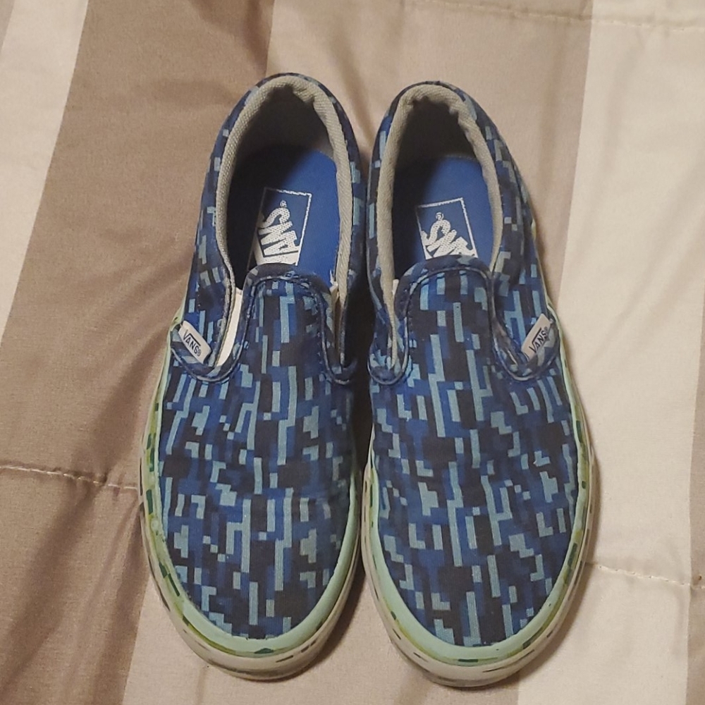 Boys Pixel Earth Slip-on Vans